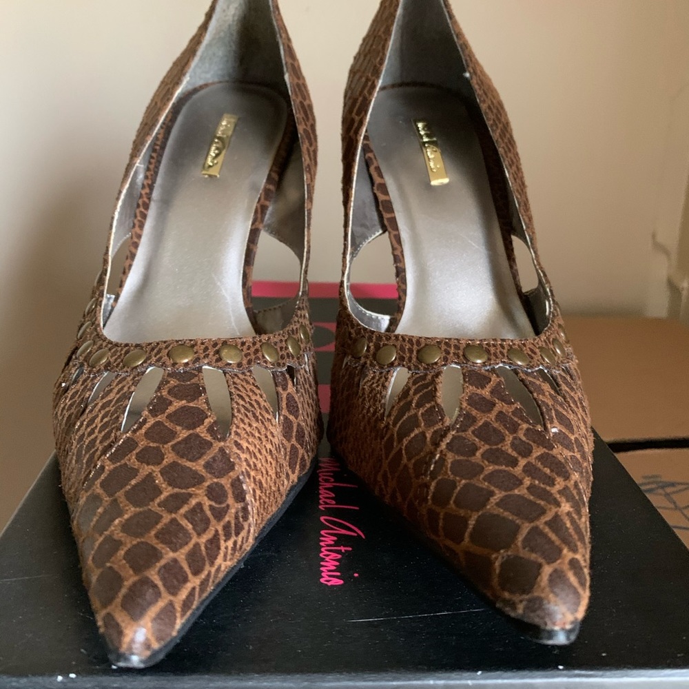 Michael Antonio Chocolate Heels